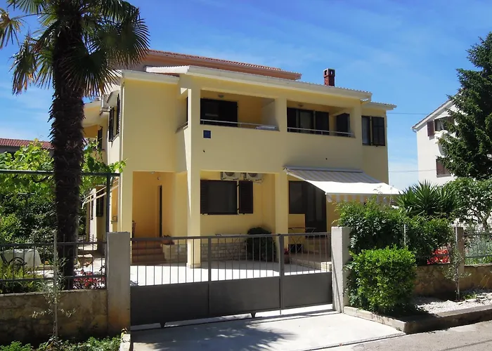 아파트 Simicev 자다르